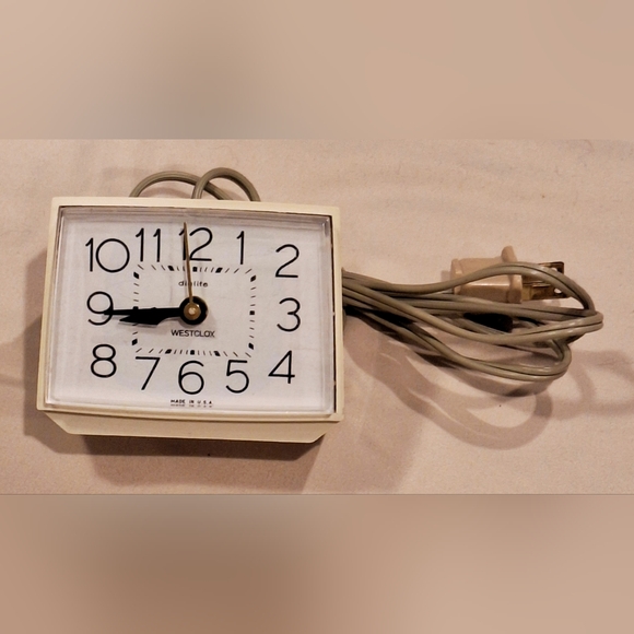 Vintage Dialite Westclox Alarm Clock - Picture 5 of 5